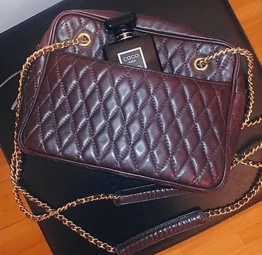 diamond: Kožna torba preko ramena, bordo boje, prošivenog “diamond” dezena. - — 1