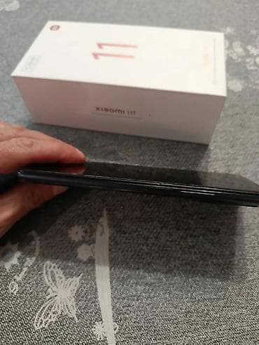 Mobilni telefoni i aksesoari: Xiaomi 11T – komplet sa originalnom kutijom Ključne karakteristike: - — 4