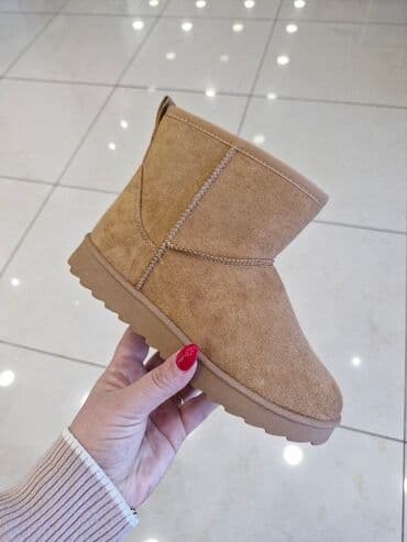 Muška obuća: Ugg mini čizme, bоја - Crna — 4