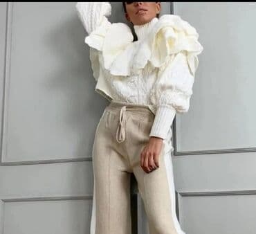 Raskošan džemper
Pliš konac
Premekan
Novo. Vel S M L
SNIŽENJE na lalafo.rs Raskošan džemper
Pliš konac
Premekan
Novo. Vel S M L
SNIŽENJE