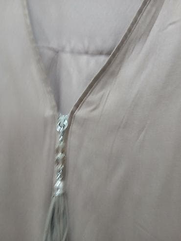 Košulje, bluze i tunike: Ženska tunika/bluza C&A, boja taupe (topla bež/smeđu). - Kratki — 2