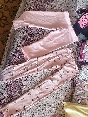 givenchy majice: Suknjice elza 400 din a ova zuta 250 i helanke majce po 250 din — 2