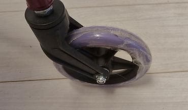 setalica za stare cena: Rolator hodalica – NOVO - Stabilna aluminijumska konstrukcija u bordo — 2