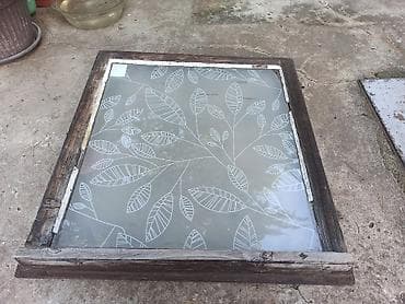 madame coco posteljina cena: Tri prozora bez okvira različitih dimenzija: 1: 65x52,5cm, 2: 67x62cm — 9