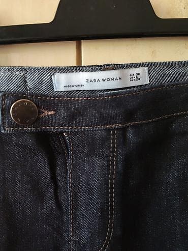 new yorker suknje 2024: ZARA WOMAN teksas suknja - Model: pencil/olovka kroj, dužina iznad — 2