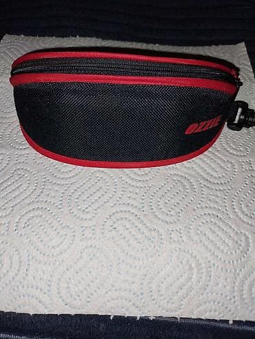 rep na snali: Ray-Ban aviator naočare za sunce + dodatna dva para naočara i futrola — 2