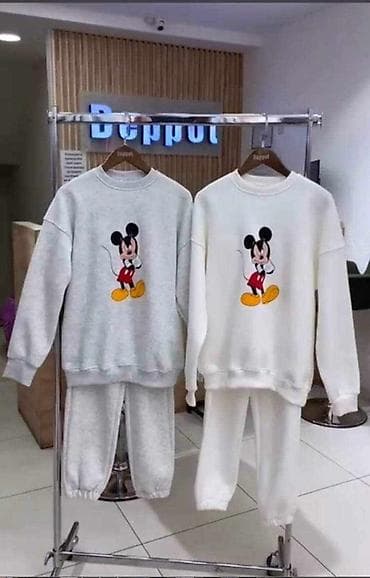 Full termo komplet
Sivi dostupan.
S M L Xl
4600 na lalafo.rs Full termo komplet
Sivi dostupan.
S M L Xl
4600