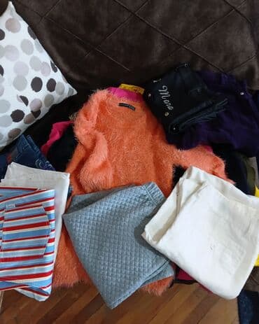 Ženska odeća – raznolik paket samo jedan deo slikan - Jakna: žuta