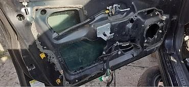 automatska cerada za auto: VRATA ZA VOLVO S40, V40 OD 1996. DO 2005. GOD. | odlična prednja — 2
