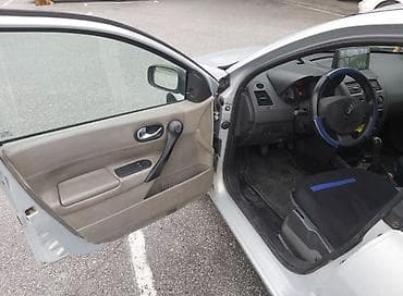 pr auto lajkovac: Megan mk2 2003 1.6 benzinac braon sto je na branicima je git da popuni — 4
