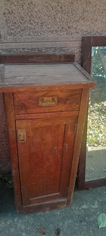 komode za tv ikea: Drvene noćne komode – set od 2 komada + 2 ogledala u drvenim ramovima — 7