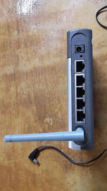 Video Games & Consoles: Wireless router d-link DI-524 Standards •	IEEE 802.11g •	IEEE — 4