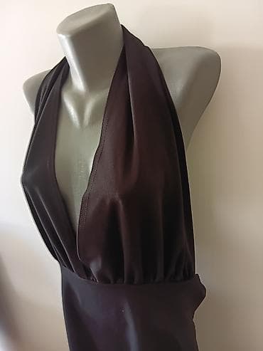 zip traka: Elegantna crna haljina na vezivanje oko vrata (halter) - Kroj: mini — 2