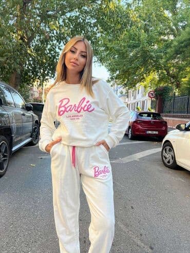 barbie haljina za djevojčice: Novoooo
Barbie komplet
Uvoz Turska
Vel:s,m,l
Cena: 3200 din — 3