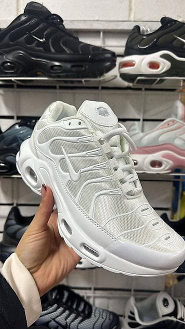 springfield muski dzemperi: 41-46 za samo 3700 din — 4