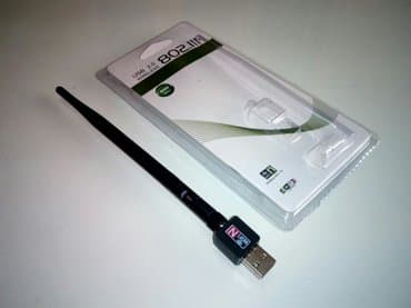 Modemi, ruteri i mrežni uređaji: Novo mini usb wifi ‘ ’ 600 ‘ ’ mbps wireless adapter sa antenom 802 — 9