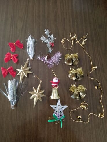 Storage boxes: Set of ornaments — 1