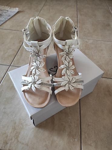 Sandale, 37 na lalafo.rs Sandale, 37