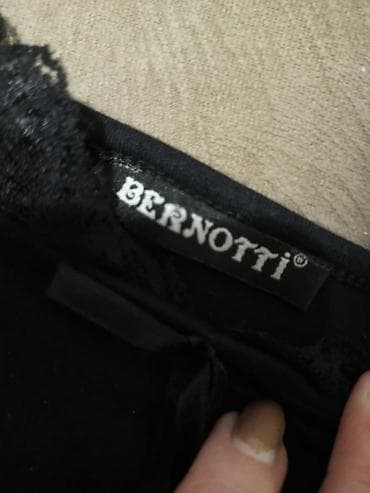 dukserice: Krop topovi sa rukavima. Motivima dominiraju medvedi različitih boja i — 8