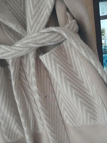 Women's Footwear: Ženski kaput sa vezivanjem u struku placen 18 000 din - Model: ravna — 6