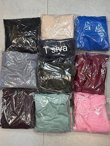 07. Komplet 
S M L 
2.900 dinara H — 10