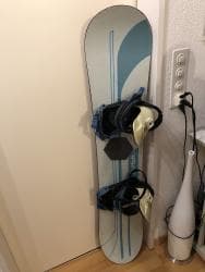 deciji bicikli za devojcice: Snowboard br.10 Burton sa vezovima 143 cm, uvoz CH — 1