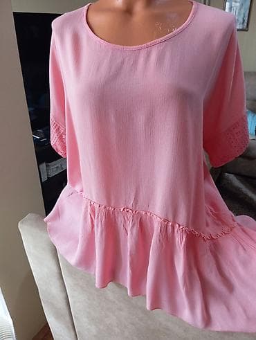 yellow cab cipele: Ružičasta ženska bluza sa volanom.Amibo bluzapoluobim 64 cm,duzina — 1