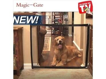 Zaštitna ograda za ljubimce savršena je za vrata, između zidova ili