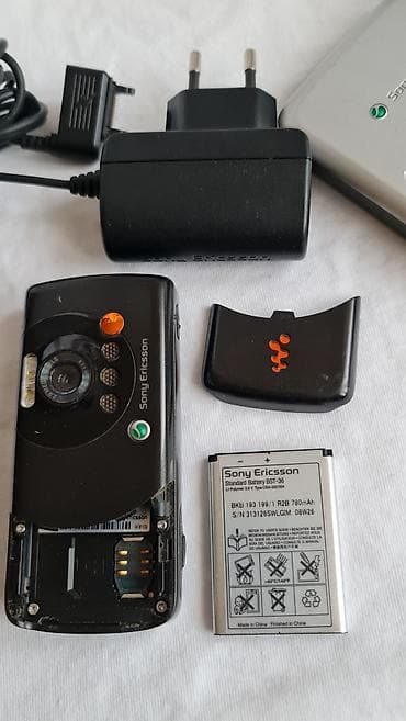 Video igre i konzole: Sony Ericsson W810i Walkman telefon sa komplet opremom - Model: Sony — 4