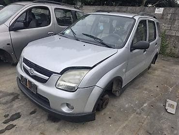 SUZUKI IGNIS 1.3 2005. GOD. - KOMPLETAN AUTO U DELOVIMA | Suzuki