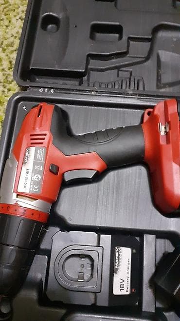 uglovka za beton: MATRIX AK18 SET – bežični aku-odvijač/bušilica u koferu - Model — 4