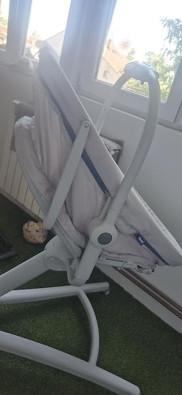 guess decije stvari: Chicco ležaljka/ljuljaška za bebe sa stalkom - Višenamenska ležaljka — 3