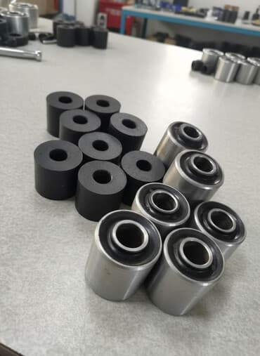 Gumeni odbojnici, vibroizolatori, silenblokovi U ponudi imamo na lalafo.rs Gumeni odbojnici, vibroizolatori, silenblokovi U ponudi imamo