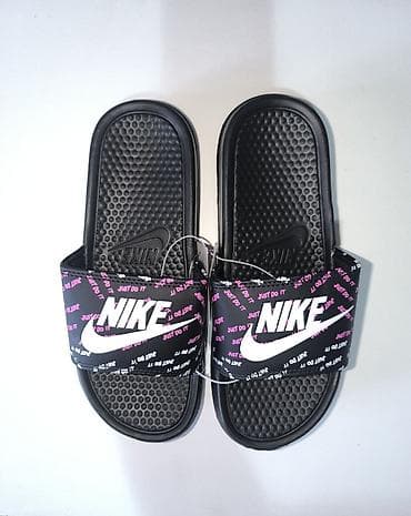 jeftine muske pidzame: Nike i druge sportske papuče – više modela i dezena Opis: - Sportske — 3