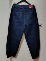 Jeans: Zara baggy farmerke, veličina 38. 100% pamuk. Nošene 2-3 puta. Nikakvo — 3