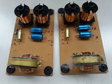 EI skretnice-trosistemske, 4 oma.
fixno 2500d at lalafo.rs EI skretnice-trosistemske, 4 oma.
fixno 2500d