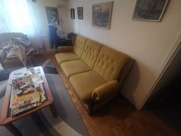 Stilske garniture: Dve fotelje i trosed
