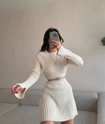 Women's Clothing: 2200 — 6