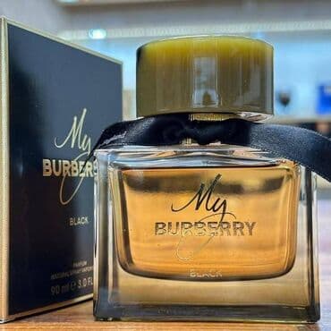 Donji delovi trenerke: Parfem — 1