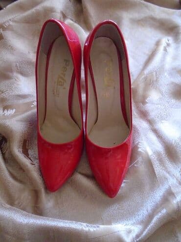 cipele ccc: Pumps, 37 — 2