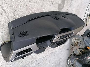 gumeni amortizeri za agregate: KOKPIT TABLA E9X ZA BMW SERIJA 3 OD 2005. DO 2011. GOD. | Za više — 3
