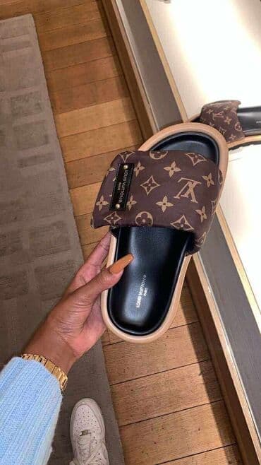 pepco spavacice za trudnice: Modne papuče, Louis Vuitton — 2