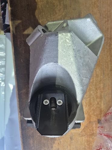 mercedes viano: Nosač motora Reno Twingo 1 (gornji/desni) – aluminijumsko kućište sa — 3