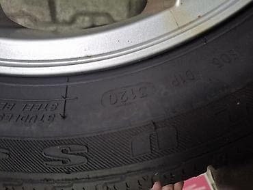 rikverc kamera za auto: OSTALO 175/60 R15 ZIMSKA | dve gume, jedna ostecna bocno ali nije — 6