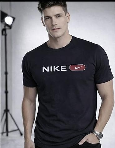 skims beograd: Men's T-shirt Nike, bоја - Crna — 10