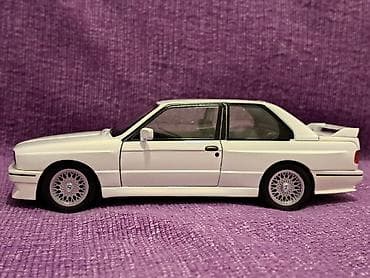 Sports & Leisure: BMW M3 E30 "Kocka" 1:24 White Perla NOVO! Model BMW serije 3 — 3