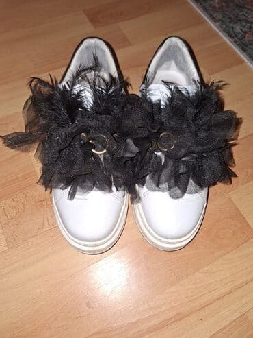 mona zenske cizme: 38, bоја - Bela — 1