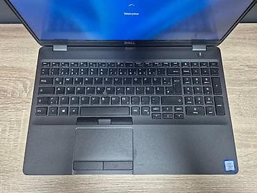 veliki stitch: Dell Latitude 5590 – poslovni 15.6" laptop - Ekran: 15.6" Full HD — 4