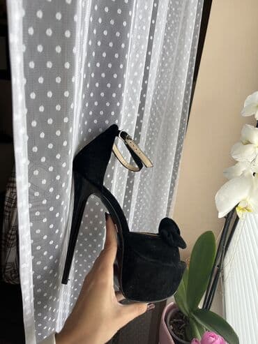 oksfordice sa platformom: Sandals, Perla, 38 — 1