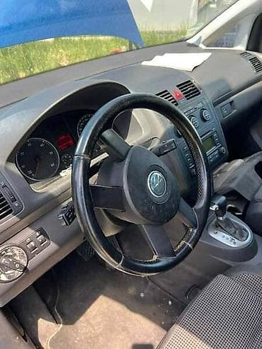 Vozila: RADIO ZA VOLKSWAGEN TOURAN | Radio za VW Touran (0), 2.0 TDI, DSG — 2